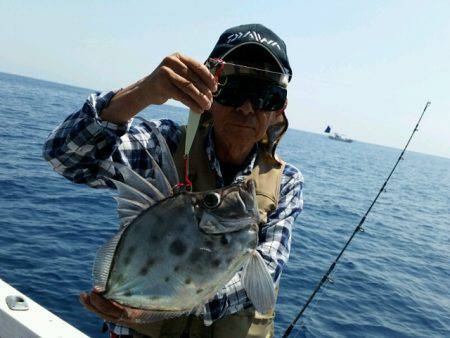 つれ鷹丸 釣果