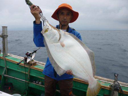 真祐丸 (しんゆうまる) 釣果