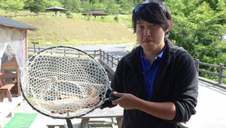 フィッシングレイクたかみや 釣果