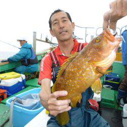 真祐丸 (しんゆうまる) 釣果