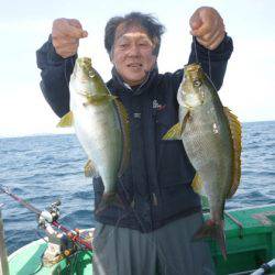 真祐丸 （しんゆうまる） 釣果