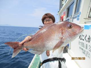 なかくに丸 釣果