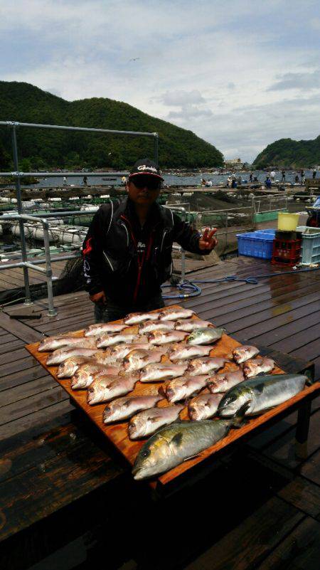 海上釣堀フィッシングレインボー 釣果