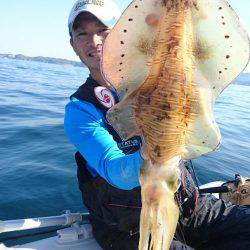 アオリイカ北上最前線をいかに捉えるかがホワイトモンスター捕獲への近道！【角田裕介氏連載記事浮きアオリイカ釣り 第9弾】