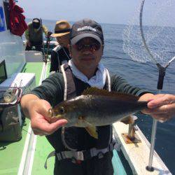 丸万釣船 釣果