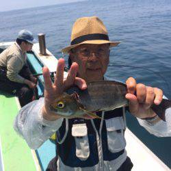 丸万釣船 釣果