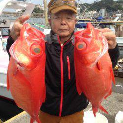 晃山丸 釣果