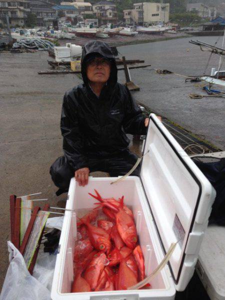 晃山丸 釣果