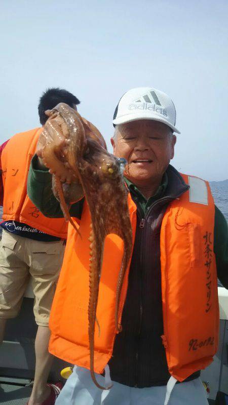 サンマリン 釣果