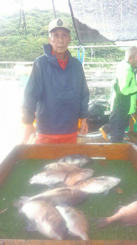 海の釣堀 海恵 釣果