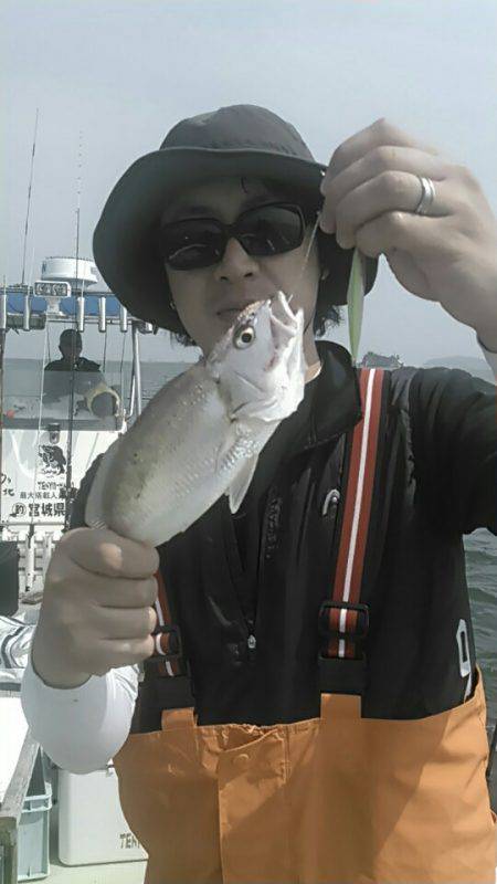 天祐丸 釣果