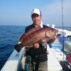 エンペラー 釣果