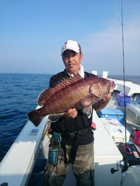 エンペラー 釣果