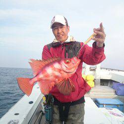 エンペラー 釣果