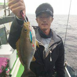 丸万釣船 釣果