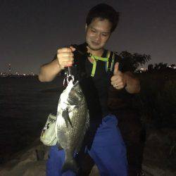 伝法にて！！真チヌ！！