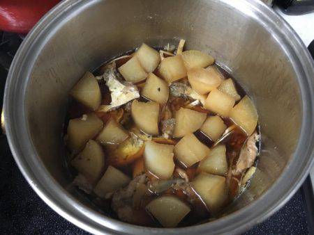 ポーアイ沖にて、ツバス