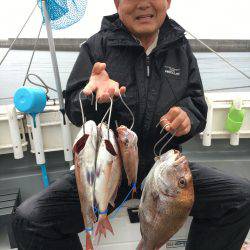 さんさん丸 釣果