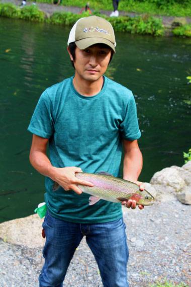 小菅トラウトガーデン 釣果