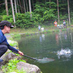 小菅トラウトガーデン 釣果