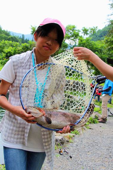 小菅トラウトガーデン 釣果