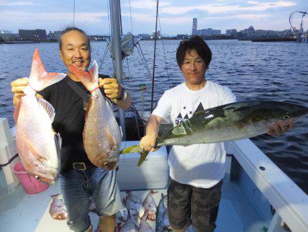 Hit Rush(ヒット ラッシュ) 釣果