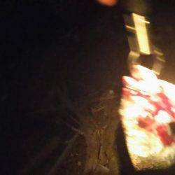 強風の中でリグ調査