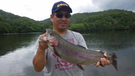 フィッシングレイクたかみや 釣果