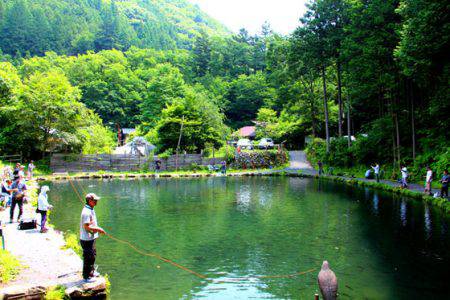 小菅トラウトガーデン 釣果
