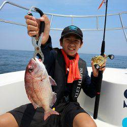 フルコンタクト 釣果