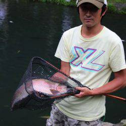 小菅トラウトガーデン 釣果