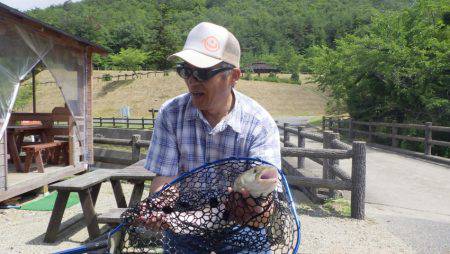 フィッシングレイクたかみや 釣果