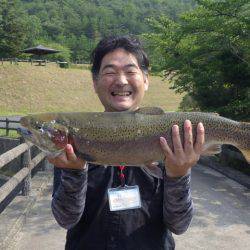 フィッシングレイクたかみや 釣果