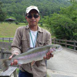 フィッシングレイクたかみや 釣果