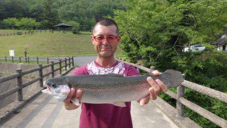 フィッシングレイクたかみや 釣果