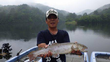 フィッシングレイクたかみや 釣果