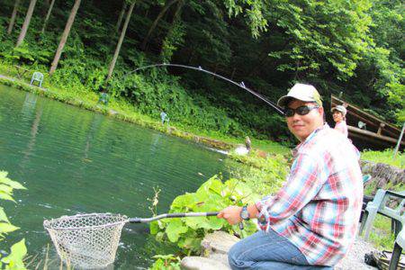 小菅トラウトガーデン 釣果