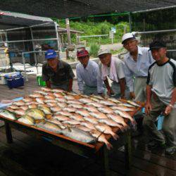 海上釣堀フィッシングレインボー 釣果