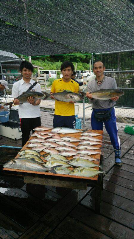 海上釣堀フィッシングレインボー 釣果