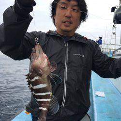 松鶴丸 釣果