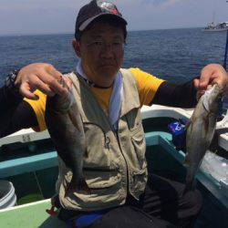 丸万釣船 釣果