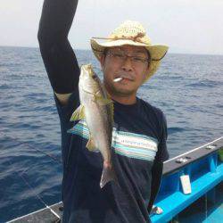 丸万釣船 釣果