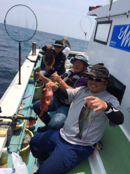 丸万釣船 釣果