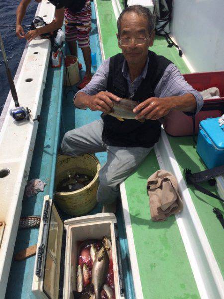 丸万釣船 釣果