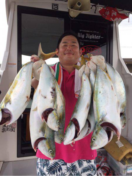 ビッグファイター 釣果