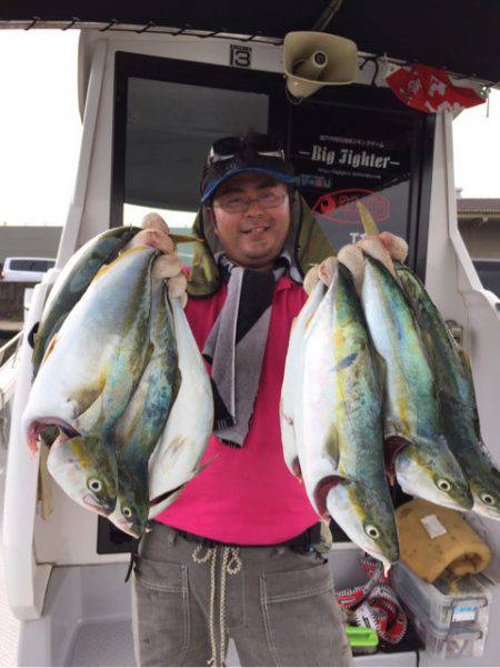ビッグファイター 釣果