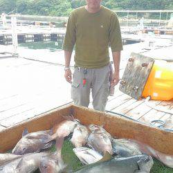 海の釣堀 海恵 釣果