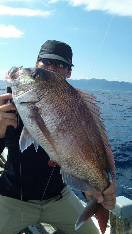 鷹王丸 釣果