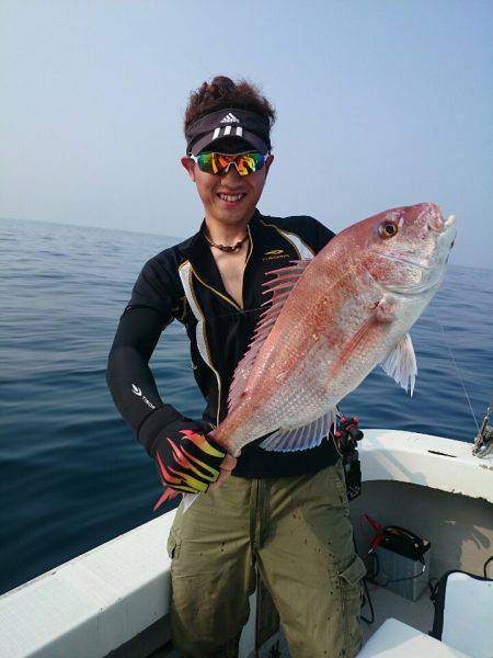 エンペラー 釣果