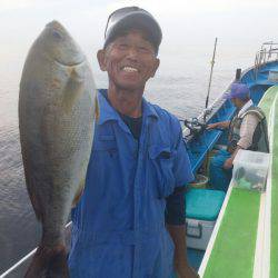 丸万釣船 釣果